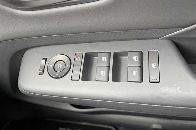 Hyundai KONA 65.4kWh Ultimate SUV 5dr Electric Auto (218 ps)