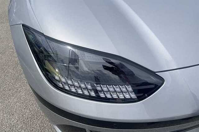 Hyundai IONIQ 6 77.4kWh Premium Saloon 4dr Electric Auto (228 ps) Silver