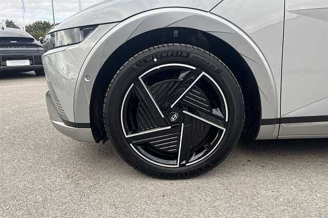 Hyundai IONIQ 5 84kWh Ultimate Hatchback 5dr Electric Auto (228 ps)