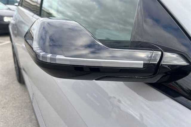 Hyundai IONIQ 5 84kWh Ultimate Hatchback 5dr Electric Auto (228 ps)