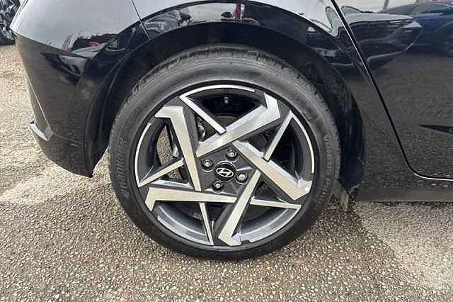 Hyundai i20 1.0 T-GDi Ultimate Hatchback 5dr Petrol DCT Euro 6 (s/s) (100 ps)