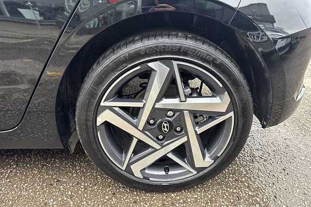 Hyundai i20 1.0 T-GDi Ultimate Hatchback 5dr Petrol DCT Euro 6 (s/s) (100 ps)