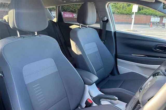 Hyundai BAYON 1.0 T-GDi Ultimate SUV 5dr Petrol DCT Euro 6 (s/s) (100 ps)