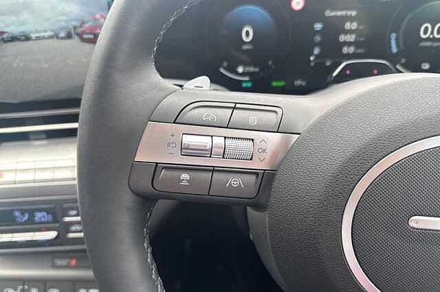 Hyundai KONA 1.6 h-GDi Ultimate SUV 5dr Petrol Hybrid DCT Euro 6 (s/s) (129 ps)