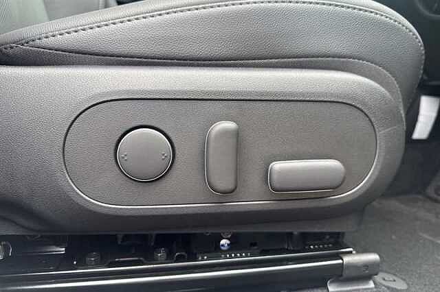 Hyundai KONA 1.6 h-GDi Ultimate SUV 5dr Petrol Hybrid DCT Euro 6 (s/s) (129 ps)