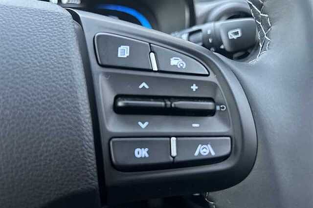 Hyundai i10 1.2 Advance Hatchback 5dr Petrol Auto Euro 6 (s/s) (79 ps)