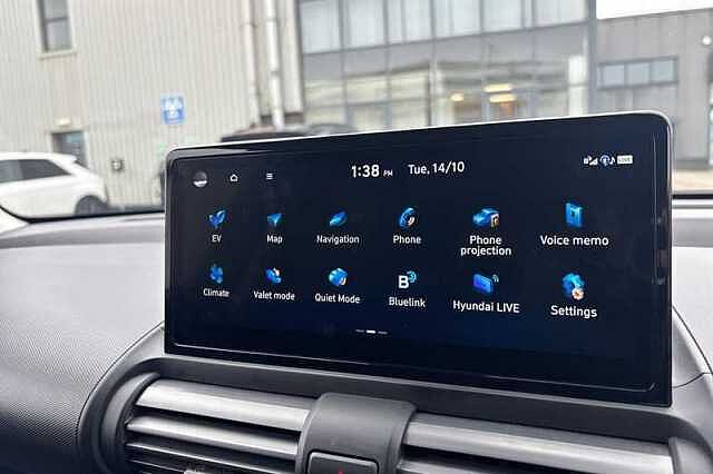 Hyundai INSTER Long Range 49kWh 02 SUV 5dr Electric Auto (115 ps) White