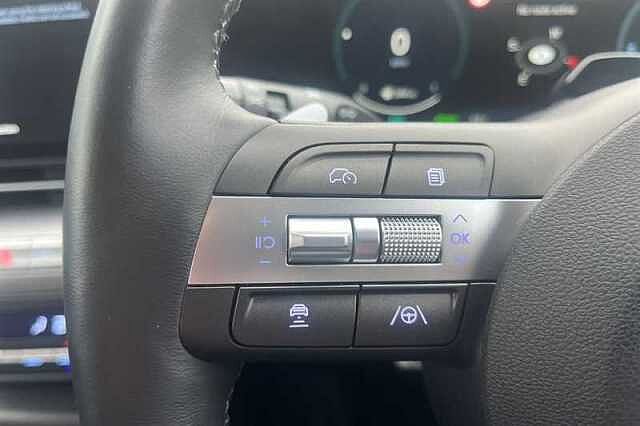 Hyundai KONA 1.6 h-GDi Ultimate SUV 5dr Petrol Hybrid DCT Euro 6 (s/s) (141 ps)