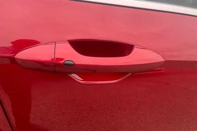 Hyundai KONA 1.6 h-GDi Ultimate SUV 5dr Petrol Hybrid DCT Euro 6 (s/s) (141 ps)