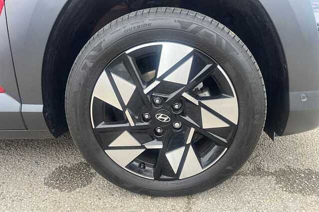 Hyundai KONA 1.6 h-GDi Ultimate SUV 5dr Petrol Hybrid DCT Euro 6 (s/s) (141 ps)
