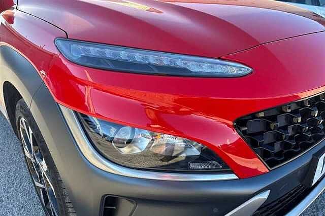 Hyundai KONA 1.0 T-GDi MHEV Premium SUV 5dr Petrol Hybrid Manual Euro 6 (s/s) (120 ps)