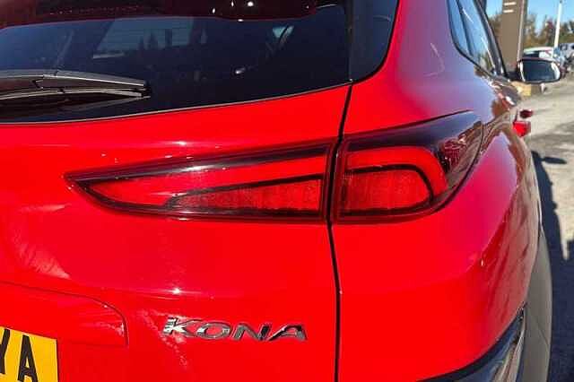 Hyundai KONA 1.0 T-GDi MHEV Premium SUV 5dr Petrol Hybrid Manual Euro 6 (s/s) (120 ps)