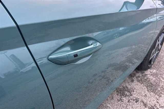 Hyundai i20 1.0 T-GDi Ultimate Hatchback 5dr Petrol DCT Euro 6 (s/s) (100 ps)