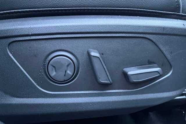 Hyundai TUCSON 1.6 T-GDi Ultimate SUV 5dr Petrol Hybrid Auto Euro 6 (s/s) (215 ps)