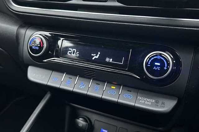 Hyundai KONA 1.0 T-GDi MHEV Premium SUV 5dr Petrol Hybrid Manual Euro 6 (s/s) (120 ps)