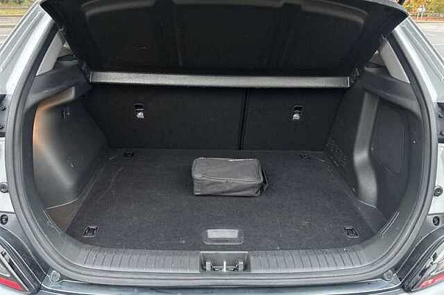 Hyundai KONA 1.0 T-GDi MHEV Premium SUV 5dr Petrol Hybrid Manual Euro 6 (s/s) (120 ps)