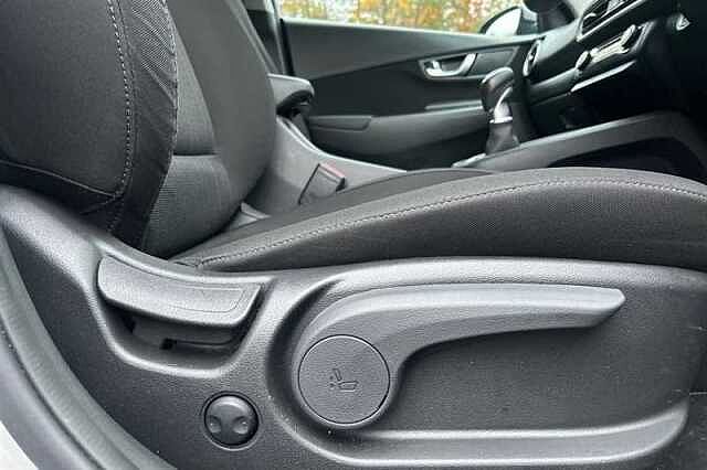 Hyundai KONA 1.0 T-GDi MHEV Premium SUV 5dr Petrol Hybrid Manual Euro 6 (s/s) (120 ps)
