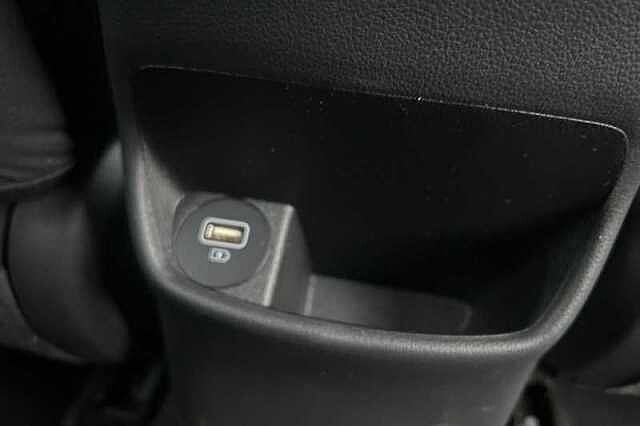 Hyundai KONA 1.0 T-GDi MHEV Premium SUV 5dr Petrol Hybrid Manual Euro 6 (s/s) (120 ps)