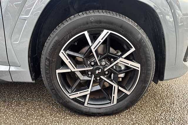 Hyundai TUCSON 1.6 T-GDi N Line SUV 5dr Petrol Hybrid Auto Euro 6 (s/s) (215 ps)