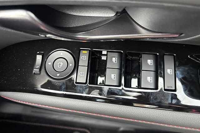 Hyundai TUCSON 1.6 T-GDi N Line S SUV 5dr Petrol Hybrid Auto Euro 6 (s/s) (215 ps) White