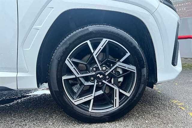 Hyundai TUCSON 1.6 T-GDi N Line SUV 5dr Petrol Hybrid Auto Euro 6 (s/s) (215 ps) White