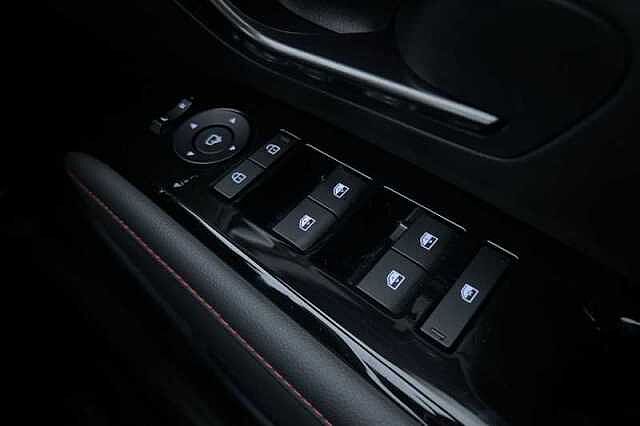 Hyundai TUCSON 1.6 T-GDi N Line SUV 5dr Petrol Hybrid Auto Euro 6 (s/s) (215 ps) White