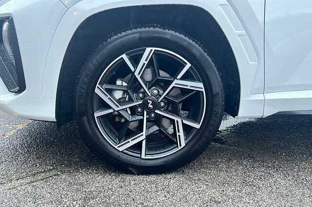 Hyundai TUCSON 1.6 T-GDi N Line SUV 5dr Petrol Hybrid Auto Euro 6 (s/s) (215 ps) White