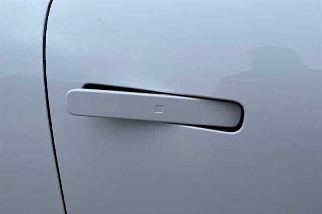 Hyundai IONIQ 6 77.4kWh Ultimate Saloon 4dr Electric Auto (228 ps)