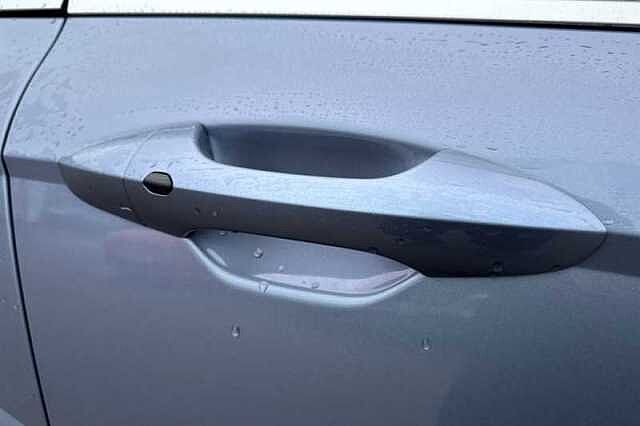 Hyundai KONA 1.6 h-GDi Ultimate SUV 5dr Petrol Hybrid DCT Euro 6 (s/s) (129 ps)