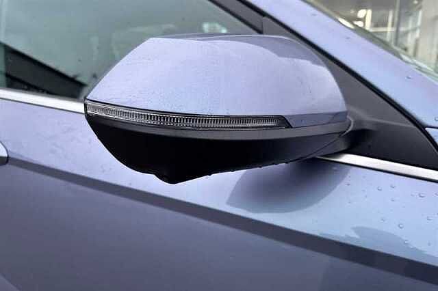 Hyundai KONA 1.6 h-GDi Ultimate SUV 5dr Petrol Hybrid DCT Euro 6 (s/s) (129 ps)