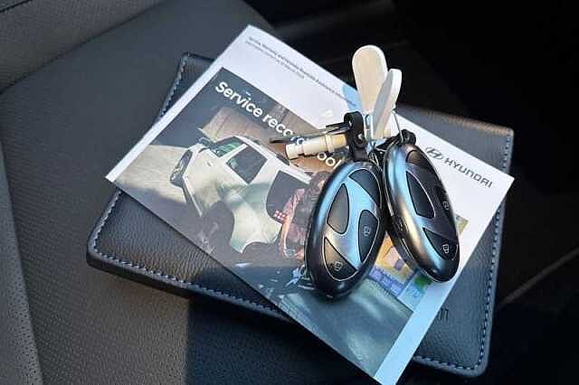 Hyundai KONA 1.6 h-GDi Ultimate SUV 5dr Petrol Hybrid DCT Euro 6 (s/s) (129 ps)