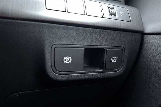 Hyundai KONA 1.6 h-GDi Ultimate SUV 5dr Petrol Hybrid DCT Euro 6 (s/s) (129 ps)