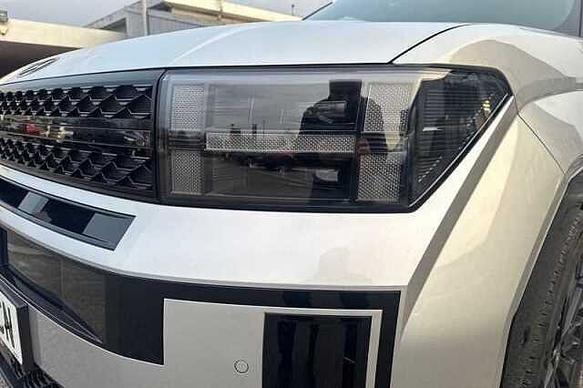 Hyundai SANTA FE 1.6 T-GDi 13.8kWh Calligraphy SUV 5dr Petrol Plug-in Hybrid Auto 4WD Euro 6 (s/s