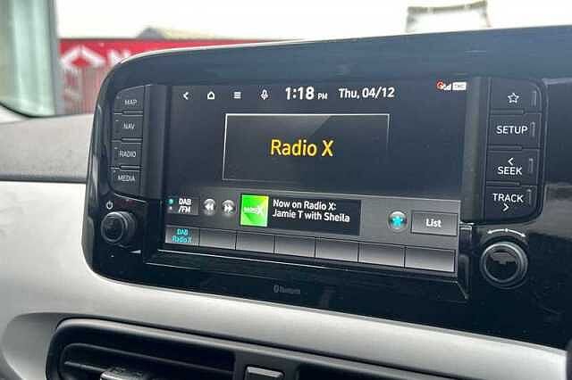 Hyundai i10 1.2 Premium Hatchback 5dr Petrol Manual Euro 6 (s/s) (84 ps)