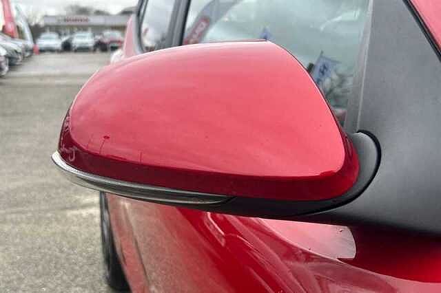 Hyundai i10 1.2 Premium Hatchback 5dr Petrol Manual Euro 6 (s/s) (84 ps)