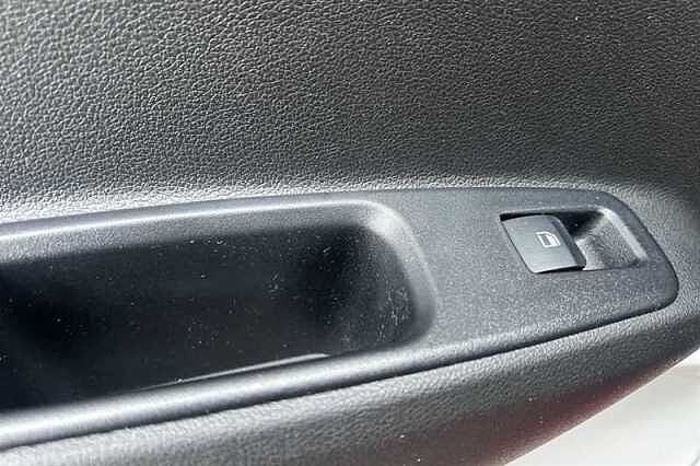 Hyundai i10 1.2 Premium Hatchback 5dr Petrol Manual Euro 6 (s/s) (84 ps)