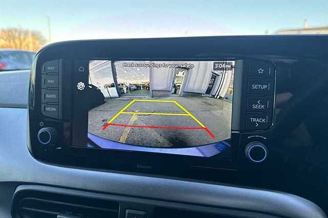 Hyundai i10 1.2 Premium Hatchback 5dr Petrol Auto Euro 6 (s/s) (79 ps)