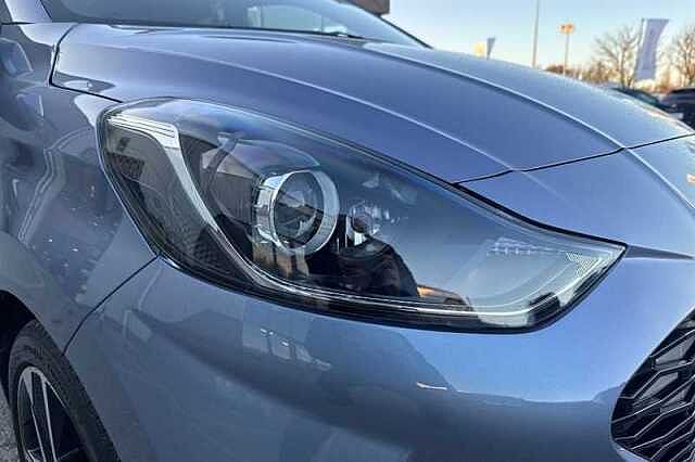 Hyundai i10 1.2 Premium Hatchback 5dr Petrol Auto Euro 6 (s/s) (79 ps)