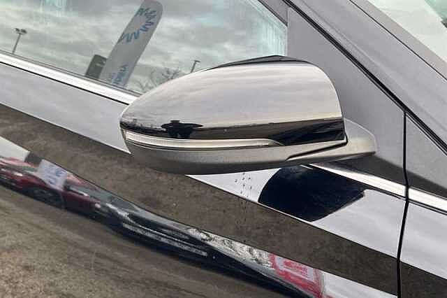 Hyundai i20 1.0 T-GDi Premium Hatchback 5dr Petrol Manual Euro 6 (s/s) (100 ps)