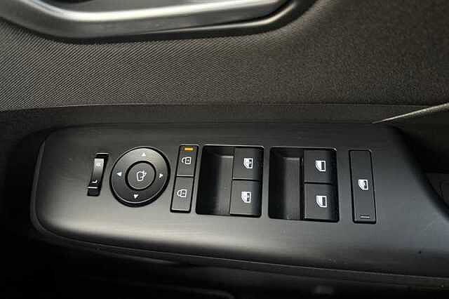 Hyundai KONA 48.4kWh Advance SUV 5dr Electric Auto (156 ps)