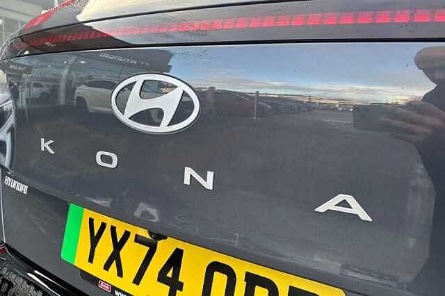 Hyundai KONA 48.4kWh Advance SUV 5dr Electric Auto (156 ps)
