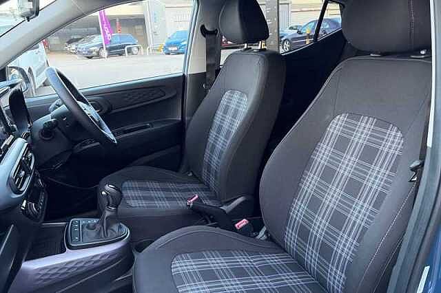 Hyundai i10 1.2 Premium Hatchback 5dr Petrol Auto Euro 6 (s/s) (79 ps)