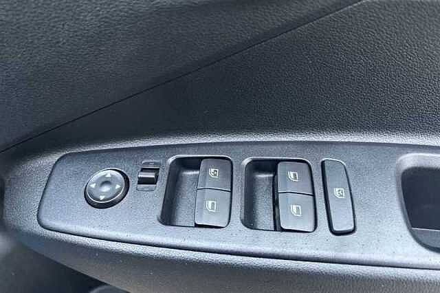 Hyundai i10 1.2 Advance Hatchback 5dr Petrol Auto Euro 6 (s/s) (79 ps)