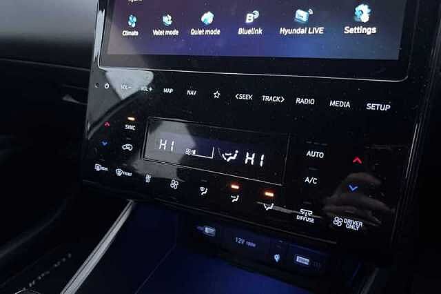 Hyundai TUCSON 1.6 h T-GDi N Line SUV 5dr Petrol Hybrid Auto Euro 6 (s/s) (230 ps) Silver