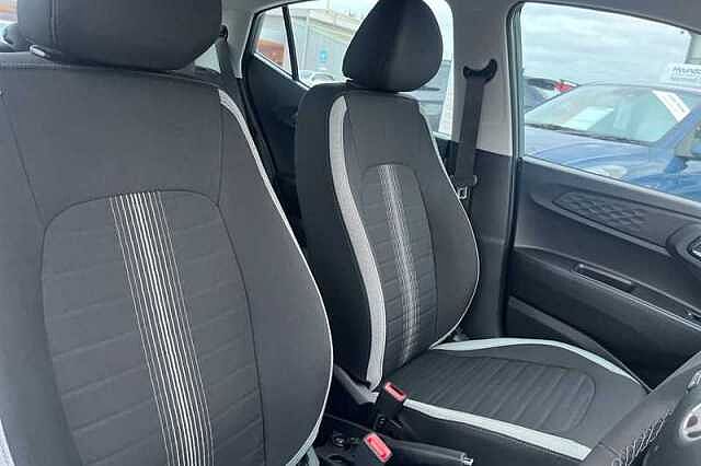 Hyundai i10 1.0 Advance Hatchback 5dr Petrol Manual Euro 6 (s/s) (63 ps)