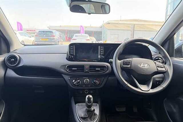 Hyundai i10 1.2 Advance Hatchback 5dr Petrol Auto Euro 6 (s/s) (79 ps)