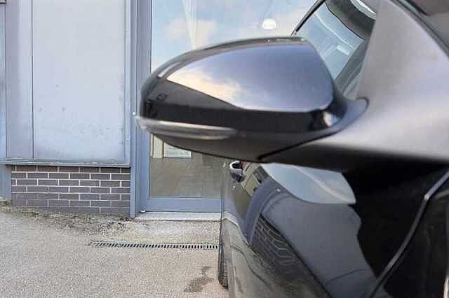 Hyundai i10 1.2 Advance Hatchback 5dr Petrol Auto Euro 6 (s/s) (79 ps)