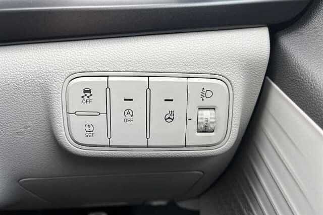 Hyundai BAYON 1.0 T-GDi Tech Line SUV 5dr Petrol DCT Euro 6 (s/s) (90 ps)