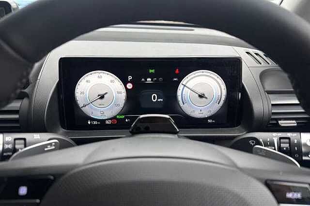 Hyundai INSTER Long Range 49kWh 02 SUV 5dr Electric Auto (115 ps) White