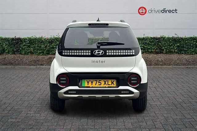 Hyundai INSTER Long Range 49kWh 02 SUV 5dr Electric Auto (115 ps) White
